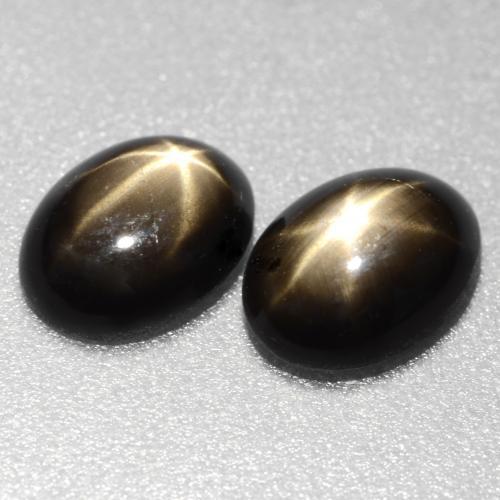 1,81 ct natürliche schwarzer Stern-Saphir-Edelsteine, Oval Schliff, Lichtundurchlässig