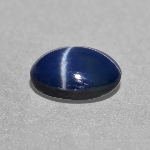 1,26 ctw natürlicher blauer Stern-Saphir, Oval Schliff, Lichtdurchlässig