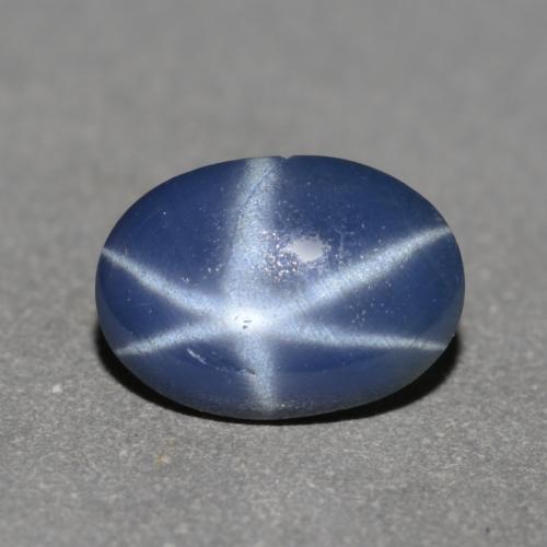 0,72 ctw natürlicher blauer Stern-Saphir, Oval Schliff, Lichtdurchlässig