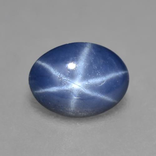 0,88 ctw natürlicher blauer Stern-Saphir, Oval Schliff, Lichtdurchlässig