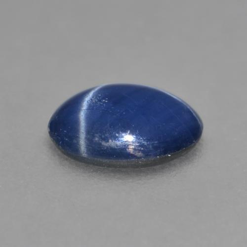 0,88 ctw natürlicher blauer Stern-Saphir, Oval Schliff, Lichtdurchlässig