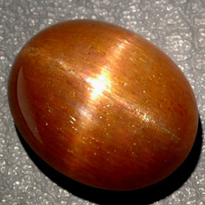 27,65 ctw natürlicher brauner Stern-Sonnenstein, Oval Schliff, Lichtundurchlässig
