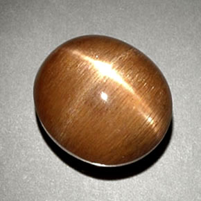 9,17 ctw natürlicher gold-braun Sternsonnenstein, Oval Schliff, Lichtundurchlässig