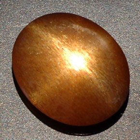 8,09 ctw natürlicher brauner Stern-Sonnenstein, Oval Schliff, Lichtundurchlässig