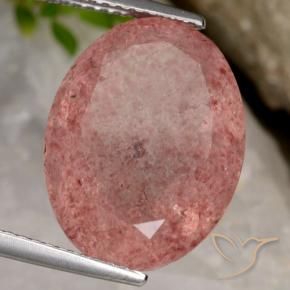 9,17 ctw natürlicher tiefrosa Erdbeerquarz, Oval, Lichtdurchlässig