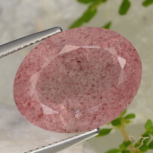 15.43ct Natürlicher Lilaisch-rot Erdbeerquarz, Oval, Lichtdurchlässig