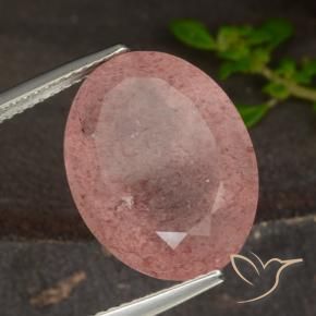 9,17 ctw natürlicher Intensives Rosa Erdbeerquarz, Oval, Lichtdurchlässig
