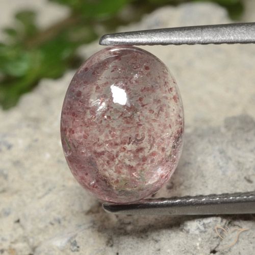 2.94ct Natürlicher Tiefes Kaugummirosa Erdbeerquarz, Oval, Lichtdurchlässig