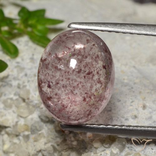 4.64ct Natürlicher Mittelrosa Erdbeerquarz, Oval, Lichtdurchlässig