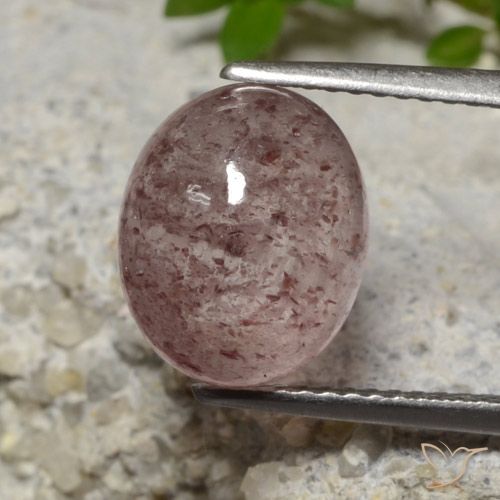 5.07ct Natürlicher tiefrosa Erdbeerquarz, Oval, Lichtdurchlässig