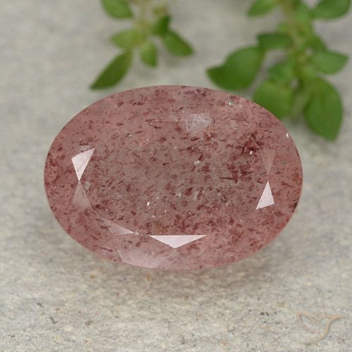 6.80ct Natürlicher Mittelrosa Erdbeerquarz, Oval, Lichtdurchlässig