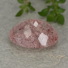 9,17 ctw natürlicher rose-rosa Erdbeerquarz, Oval, Lichtdurchlässig