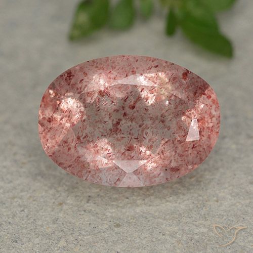5.49ct Natürlicher Mittel-Hellrosa Erdbeerquarz, Oval, Lichtdurchlässig