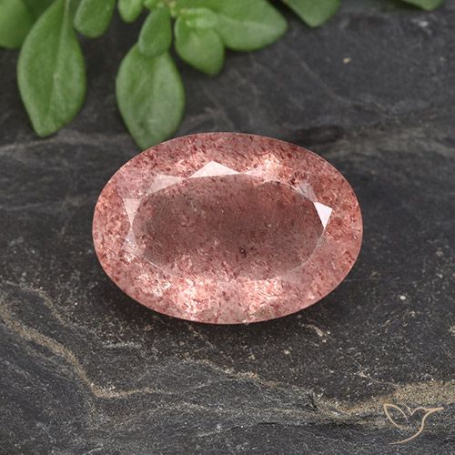 5.79ct Natürlicher rose-rosa Erdbeerquarz, Oval, Lichtdurchlässig