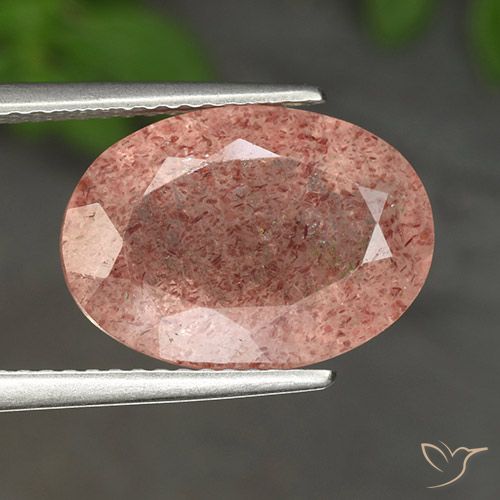 4.93ct Natürlicher Mittelrosa Erdbeerquarz, Oval, Lichtdurchlässig