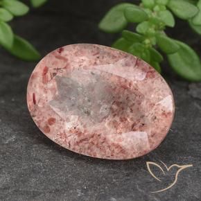 9,17 ctw natürlicher Himbeerrosa Erdbeerquarz, Oval, Lichtdurchlässig