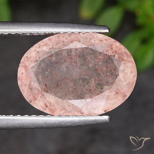 4.72ct Natürlicher Flamingorosa Erdbeerquarz, Oval, Lichtdurchlässig