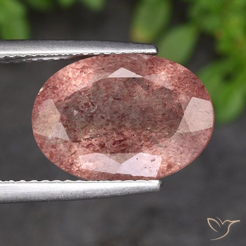 4.85ct Natürlicher rose-rosa Erdbeerquarz, Oval, Lichtdurchlässig