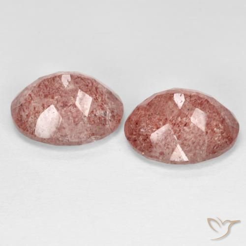 8.87 ct natürliche rötlich-rosa Erdbeerquarz-Edelsteine, Oval, Transparent