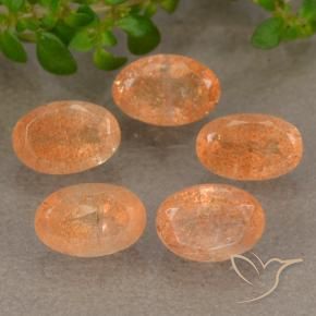 2.47 ct natürliche rötlich-orange Sonnenstein-Edelsteine, Oval, Lichtdurchlässig