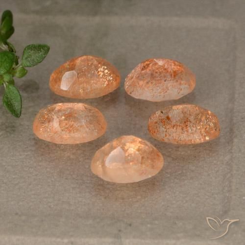 2.57 ct natürliche rötlich-orange Sonnenstein-Edelsteine, Oval, Lichtdurchlässig