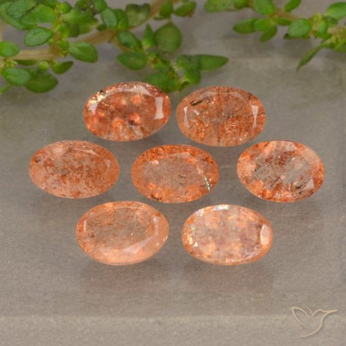 3.92ctw Natürlicher Mittel-Hellorange Sonnenstein, Oval, Lichtdurchlässig