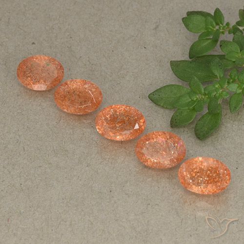 4.20ctw Natürlicher Mittelorange Sonnenstein, Oval, Lichtdurchlässig