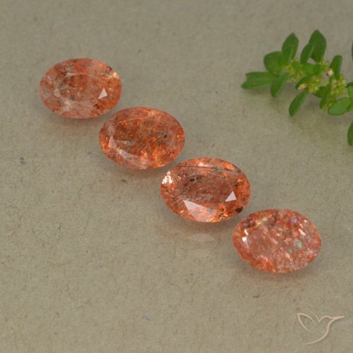 3.11ctw Natürlicher rötlich-orange Sonnenstein, Oval, Lichtdurchlässig