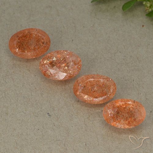 3.08ctw Natürlicher Mittelorange Sonnenstein, Oval, Lichtdurchlässig