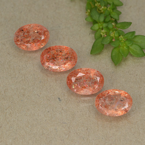 2,78 ct natürliche orangefarbener Sonnenstein-Edelsteine, Oval Schliff, Lichtdurchlässig