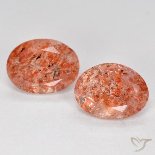 2.28ctw Natürlicher rötlich-orange Sonnenstein, Oval, Lichtdurchlässig