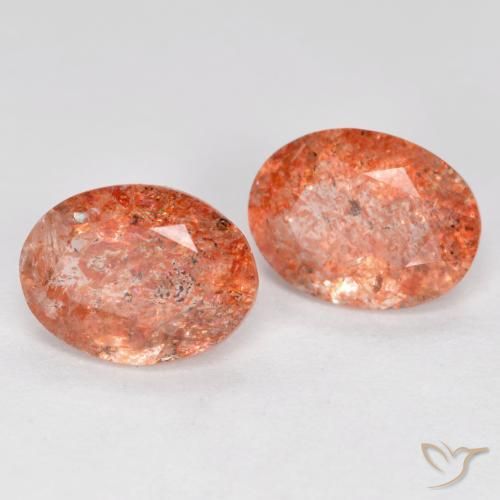 2.32 ct natürliche rötlich-orange Sonnenstein-Edelsteine, Oval, Lichtdurchlässig