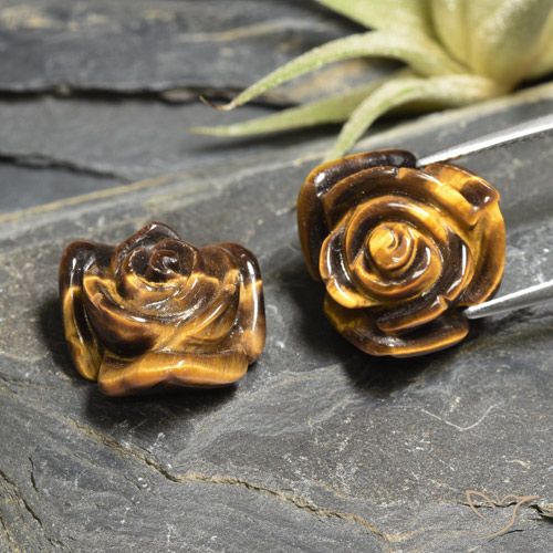 24.29ctw Natürlicher Mittel-Hellbraun Tigerauge, Blumen-Schliff, Lichtundurchlässig