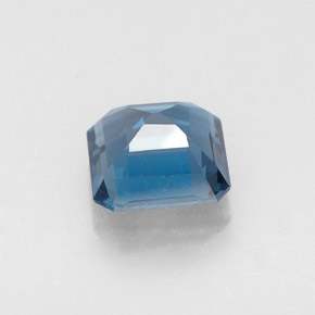 1,62 ctw natürlicher blauer Topas, Smaragdschliff, VVS