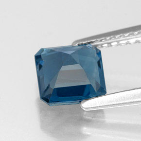 1,36 ctw natürlicher blauer Topas, Smaragdschliff, VVS