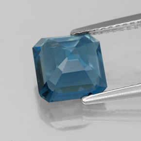 2,68 ctw natürlicher blauer Topas, Smaragdschliff, VVS