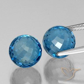 10.88 ct natürliche Swiss Blue Topas-Edelsteine, Kugel / Ball, VS