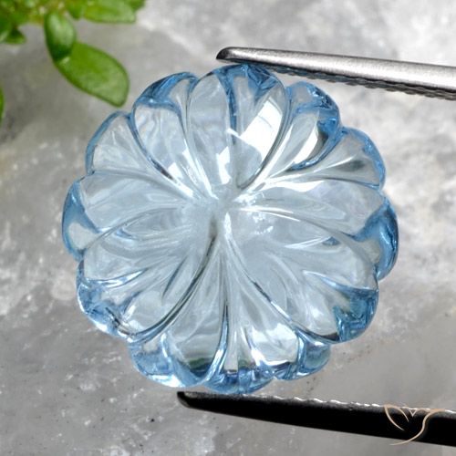 8.55ct Natürlicher Himmerlblau Topas, Blumen-Schliff, Transparent