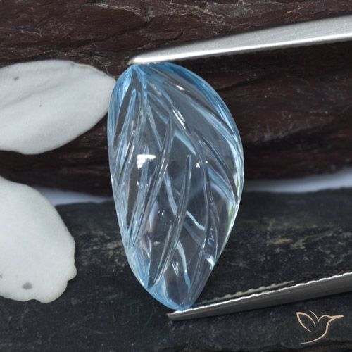 8.20ct Natürlicher Himmerlblau Topas, Blumen-Schliff, Transparent