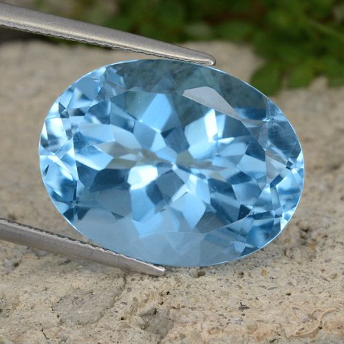 22.32ct Natürlicher Swiss Blue Topas, Oval, VVS-VS