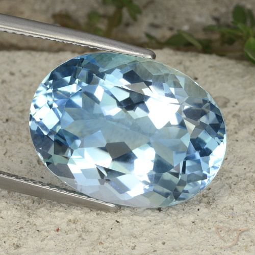 23.22ct Natürlicher Himmerlblau Topas, Oval, VVS