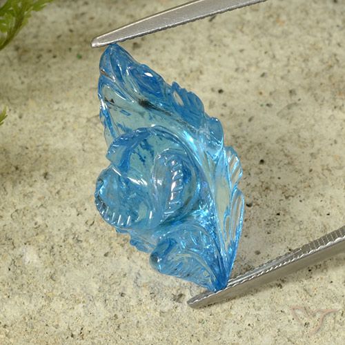 23.87ct Natürlicher Swiss Blue Topas, Blumen-Schliff, Transparent