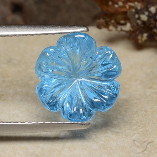9,17 ctw natürlicher Swiss Blue Topas, Blumen-Schliff, Transparent
