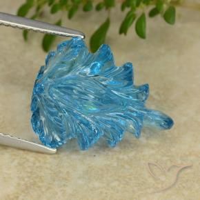 9,17 ctw natürlicher Swiss Blue Topas, Blumen-Schliff, Transparent