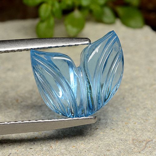5.91ct Natürlicher Swiss Blue Topas, Blumen-Schliff, Transparent