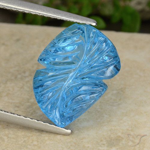 7.38ct Natürlicher Swiss Blue Topas, Blumen-Schliff, Transparent