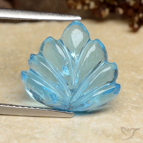 7.81ct Natürlicher Swiss Blue Topas, Blumen-Schliff, Transparent