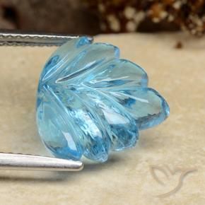 9,17 ctw natürlicher Swiss Blue Topas, Blumen-Schliff, Transparent