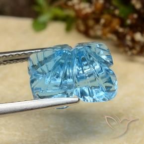 9,17 ctw natürlicher Swiss Blue Topas, Blumen-Schliff, Transparent