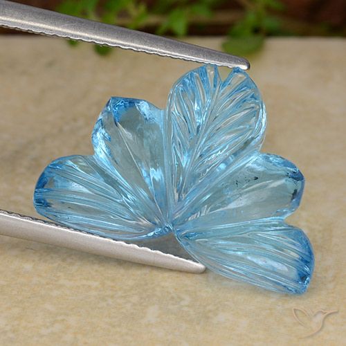 12.06ct Natürlicher Swiss Blue Topas, Blumen-Schliff, Transparent